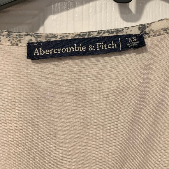 Abercrombie & Fitch Snakeskin Short Sleeve Wrap Mini Dress - Picture 5 of 6